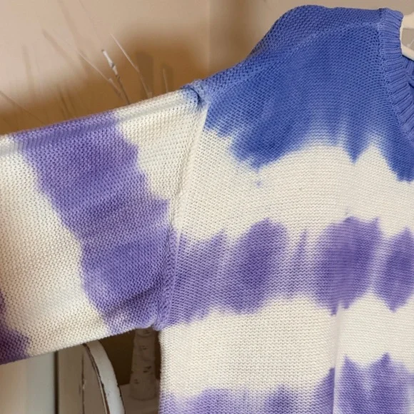 NWOT Peace Love World M Purple/White/Blue Tie-dye Striped Sweater Oversized Soft - Picture 5 of 6